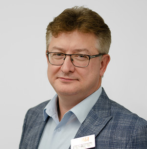 Андрей Волов